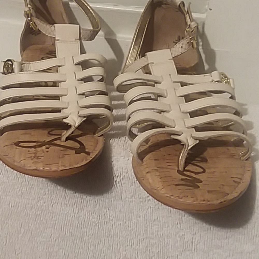 Sam Edelman Sandels - Picture 4 of 8